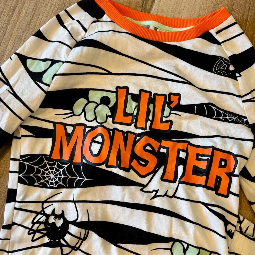 Way to Celebrate Halloween Pajama Set Kids Size 10 Glow in the Dark Mummy